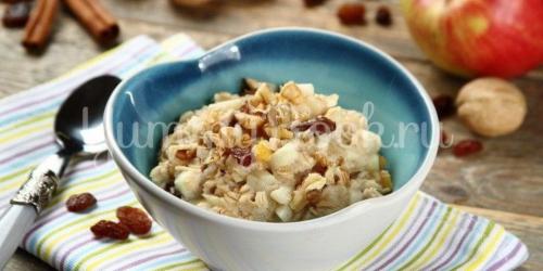 Овсянка с медом и орехами. Овсянка с орехами и сухофруктами за 5 минут в микроволновке 24 Овсянка с медом и орехами. Овсянка с орехами и сухофруктами за 5 минут в микроволновке 24