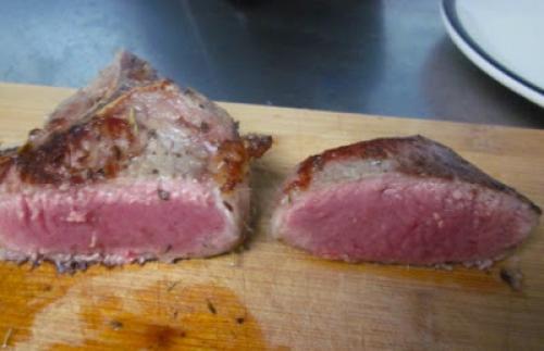 Бараньи отбивные на косточке. Отбивные из баранины