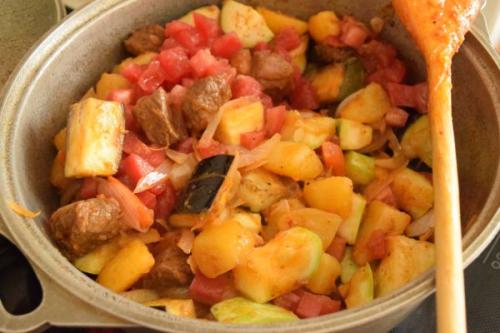 Рагу из баклажанов с картошкой. Рагу с баклажанами
