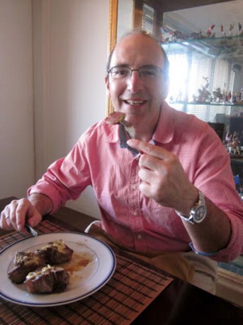 Бараньи отбивные на косточке. Отбивные из баранины