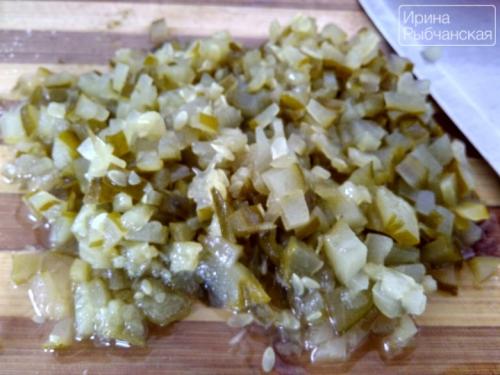 Подлива из свинины с солеными огурцами. Рецепт свинины с солеными огурцами с пошаговыми фото