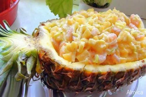 Салат с курицей болгарским перцем и ананасом. САЛАТЫ С АНАНАСОМ И КУРИЦЕЙ. ТОП-3