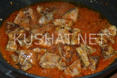 Печень с черносливом в вине. Тушеная свиная печень с черносливом. Пошаговый рецепт с фото