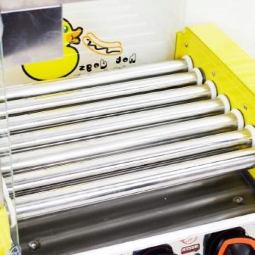 Приготовить хот дог на гриле. ШАГ 2: Приготовьте сосиски 16 Приготовить хот дог на гриле. ШАГ 2: Приготовьте сосиски 16