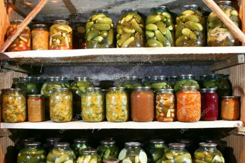 Огурцы изумрудные рецепт с водкой. Сезон заготовок не за горами. Огурчики изумрудные на зиму.