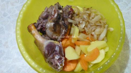 Тыква в духовке целиком с начинкой. Тыква, фаршированная мясом в духовке (целиком с картошкой и другими овощами)