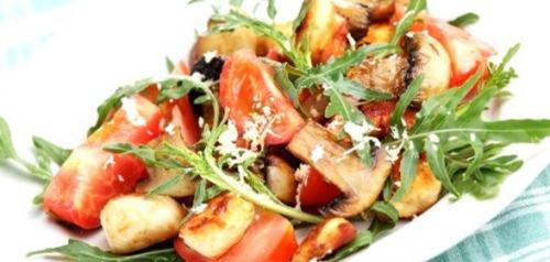 Цезарь с вешенками. ПОСТНЫЙ САЛАТ «ЦЕЗАРЬ» С ВЕШЕНКАМИ