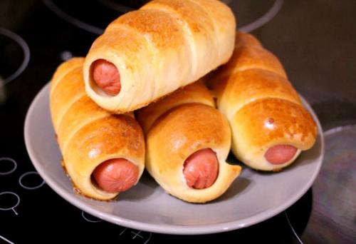 Сосиска в тесте по венски. Сосиски в тесте: 3 рецепта