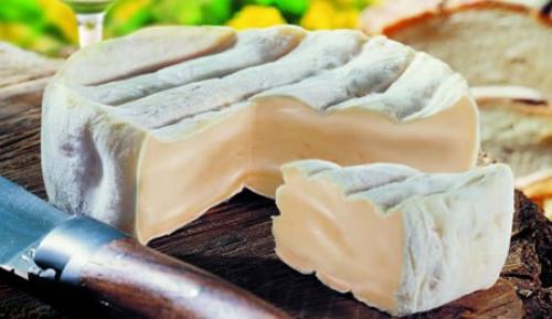 Пивной сыр в праге. Чешский жареный сыр 01 Пивной сыр в праге. Чешский жареный сыр 01