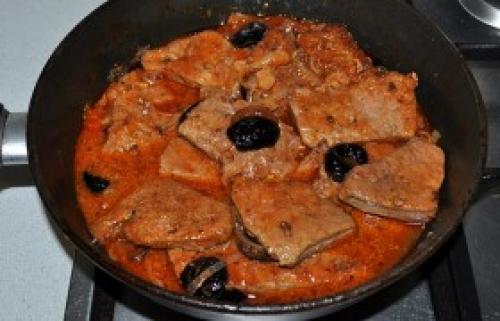 Говяжья печень с черносливом рецепт. 20 Говяжья печень с черносливом рецепт. 20