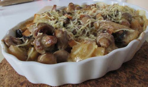 Картошка с ветчиной и грибами в духовке. Картофель, запечённый с ветчиной и шампиньонами