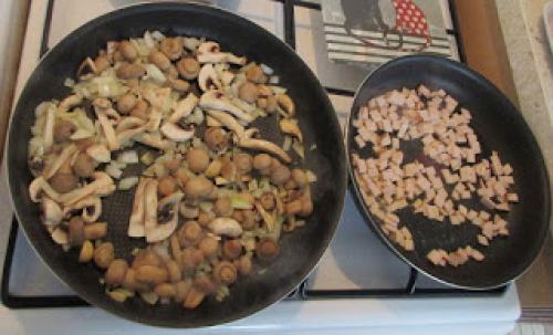 Картошка с ветчиной и грибами в духовке. Картофель, запечённый с ветчиной и шампиньонами