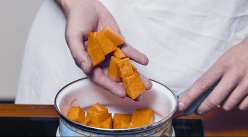 Рулет из тыквы с творогом. Штрудель с тыквенно-творожной начинкой 02