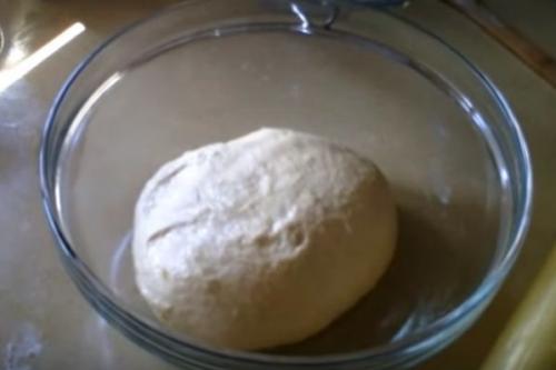 Тесто для жареных пирожков с быстродействующими дрожжами. Как сделать тесто для жаренных пирожков?