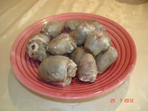 Куриные сердечки в гранатовом соусе. Тушеные сердечки с помидорами и соусом гранатовый глинтвейн