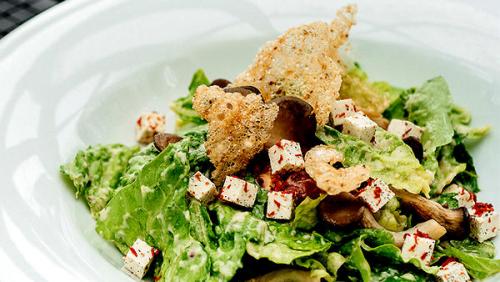 Цезарь с вешенками. ПОСТНЫЙ САЛАТ «ЦЕЗАРЬ» С ВЕШЕНКАМИ