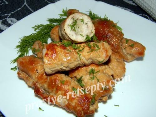 Мясные пальчики из свинины с начинкой. Мясные пальчики с салом и чесноком