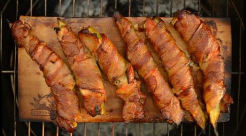 Перец фаршированный на гриле. Фаршированные перцы на угольном гриле (видео) 07 Перец фаршированный на гриле. Фаршированные перцы на угольном гриле (видео) 07