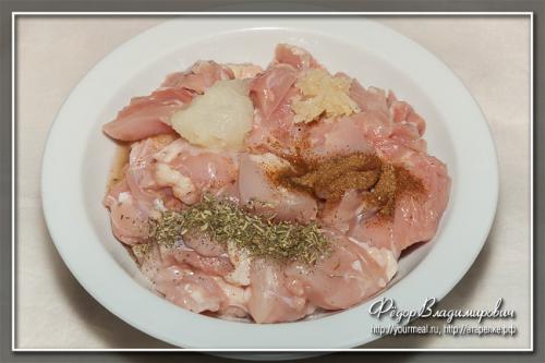 Шашлык на углях на шпажках. Куриные шашлычки на шпажках