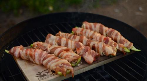 Перец фаршированный на гриле. Фаршированные перцы на угольном гриле (видео) 06 Перец фаршированный на гриле. Фаршированные перцы на угольном гриле (видео) 06