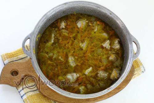 Свиные ребрышки с перловкой. Наваристый рассольник с перловкой и соленым огурцом со свиными ребрышками пошаговый рецепт с фото 14