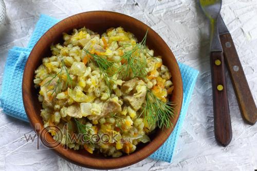 Свиные ребрышки с перловкой. Наваристый рассольник с перловкой и соленым огурцом со свиными ребрышками пошаговый рецепт с фото 16