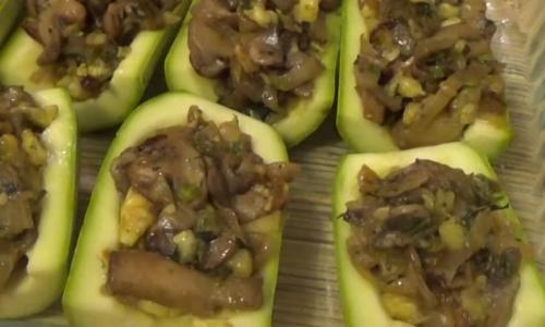 Фаршированные кабачки без мяса. Запечённые фаршированные кабачки, вегетарианский рецепт с грибами