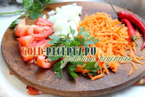 Подлива из курицы с овощами. 