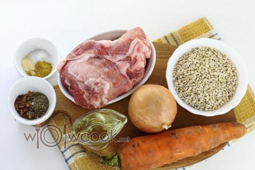 Свиные ребрышки с перловкой. Наваристый рассольник с перловкой и соленым огурцом со свиными ребрышками пошаговый рецепт с фото 07