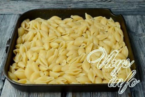 Голень в духовке с макаронами. Как приготовить запеканку с макаронами и курицей в духовке