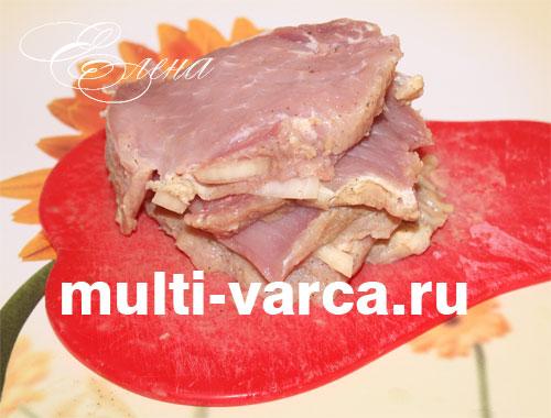 Мясо по-французски из говядины в мультиварке. Особенности блюда 02 Мясо по-французски из говядины в мультиварке. Особенности блюда 02