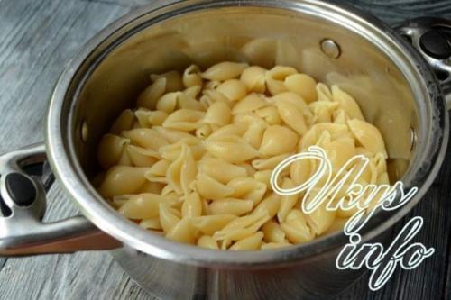 Голень в духовке с макаронами. Как приготовить запеканку с макаронами и курицей в духовке