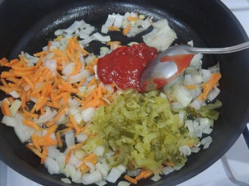 Свиные ребрышки с перловкой. Наваристый рассольник с перловкой и соленым огурцом со свиными ребрышками пошаговый рецепт с фото