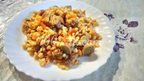 Перловка с говядиной и грибами. Перловая каша со свининой и шампиньонами