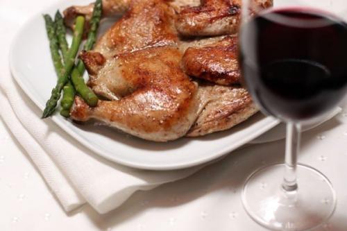 Цыпленок табака на гриле. Цыпленок табака (тапака)