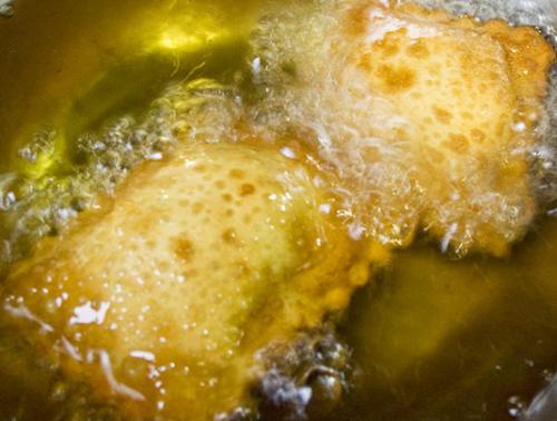 Из пельменного теста пицца. можно ли сделать пиццу из пельменного теста 11 Из пельменного теста пицца. можно ли сделать пиццу из пельменного теста 11