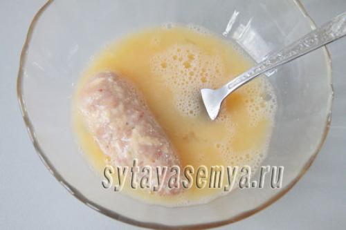 Курино сырные палочки. Куриные палочки в панировке с сыром и специями