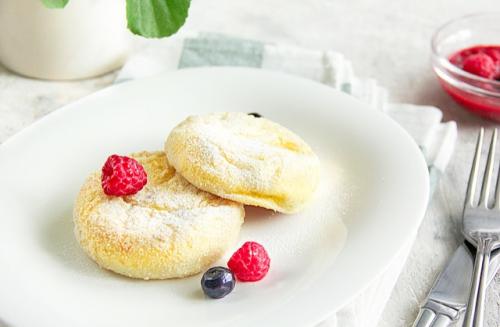 Сырники из зерненого творога в духовке. Сырники в духовке пошаговый рецепт с фото