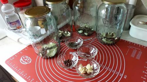 Огурцы маринованные без сахара на зиму рецепты. Огурцы маринованные без сахара 01 Огурцы маринованные без сахара на зиму рецепты. Огурцы маринованные без сахара 01