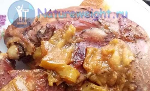 Утиные ножки с яблоками в рукаве. Утиные окорочка в рукаве для запекания в духовке. Рецепт с яблоками и специями