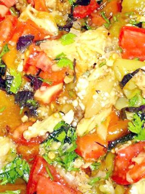 Шампиньоны с перцем и помидорами. Блюда из шампиньонов, помидоров и болгарского перца