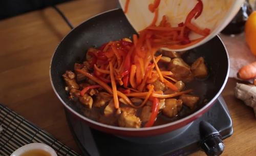 Гарнир к курице терияки. Как приготовить курицу в соусе «терияки»