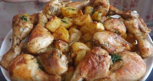 Вкусно запечь куриные ножки. Куриные ножки в духовке с картошкой