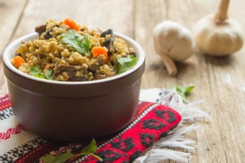 Булгур с мясом на сковороде. Булгур с мясом