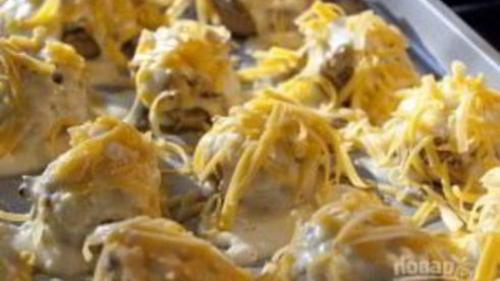 Фаршированные шампиньоны с беконом и сыром. Шампиньоны, фаршированные беконом и сыром 04