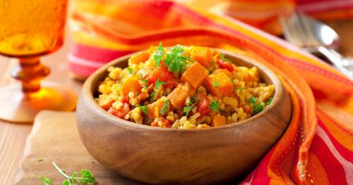 Булгур с мясом на сковороде. Булгур с мясом