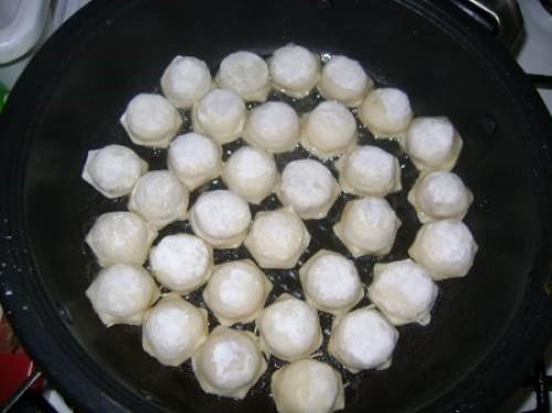 Жареные пельмени с сыром. Жареные пельмени на сковороде | с сыром