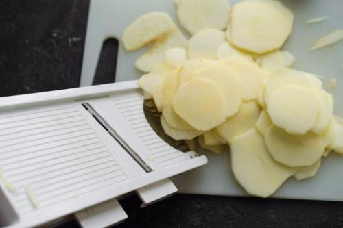 Картошка с шампиньонами в духовке. Кулинарное удовольствие для гурманов: картофельная запеканка в сливочном соусе