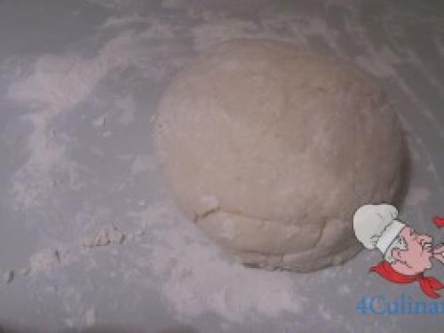 Сочные чебуреки со свининой. Чебуреки из свинины