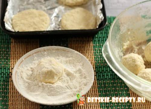 Сырники из детского творожка в духовке. Сырники из творога в духовке